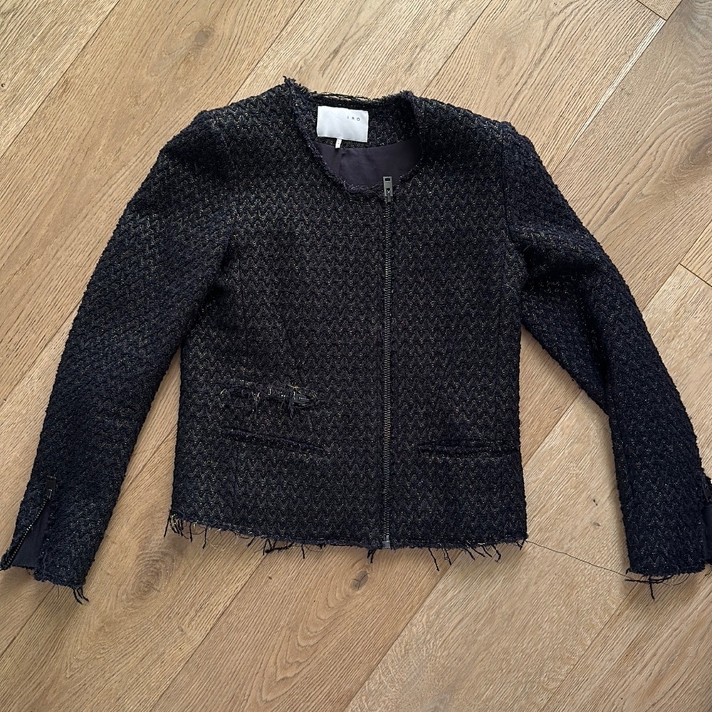 Black w gold metallic thread iro tweed jacket